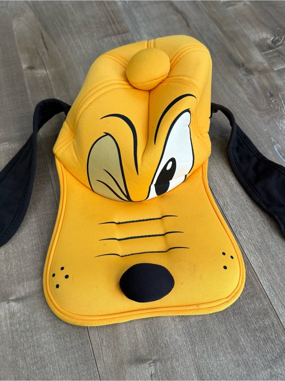 Vintage Walt Disney World Pluto 3D Hat Cap Yellow Adult READ